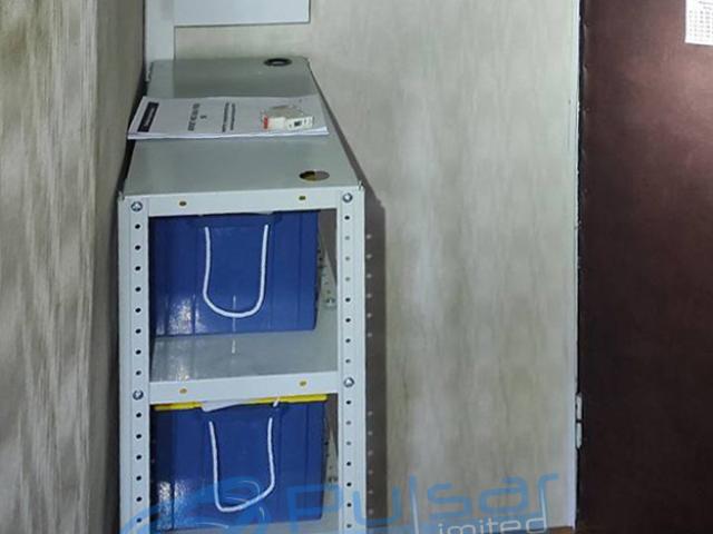 Система резервного живлення для квартири: Інвертор NetPRO Axpert 5kW x1. Акумулятор AGM NetPRO CS-12200 x4. Потужність 5 кВт. Запас енергії в акумуляторах 9,6 кВт/год
